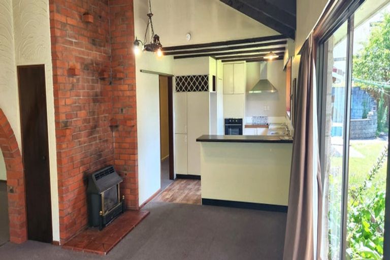 Photo of property in 27 Woodford Terrace, Ilam, Christchurch, 8053