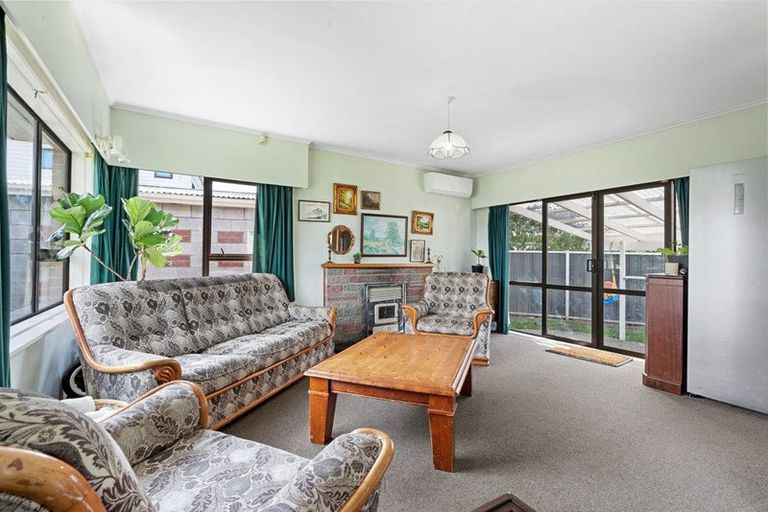 Photo of property in 81 Buckland Road, Mangere East, Auckland, 2024