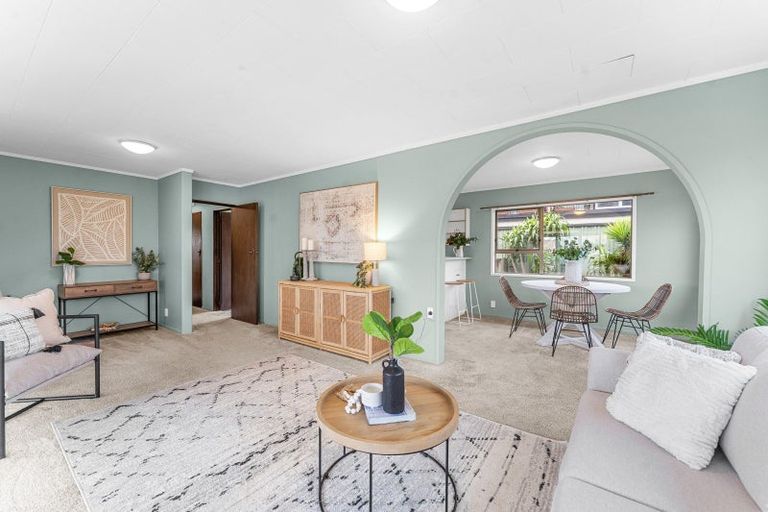 Photo of property in 6 Walnut Grove, Omokoroa, 3114