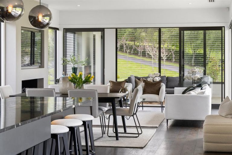 Photo of property in 90 Grace Hill Drive, Dairy Flat, Albany, 0792