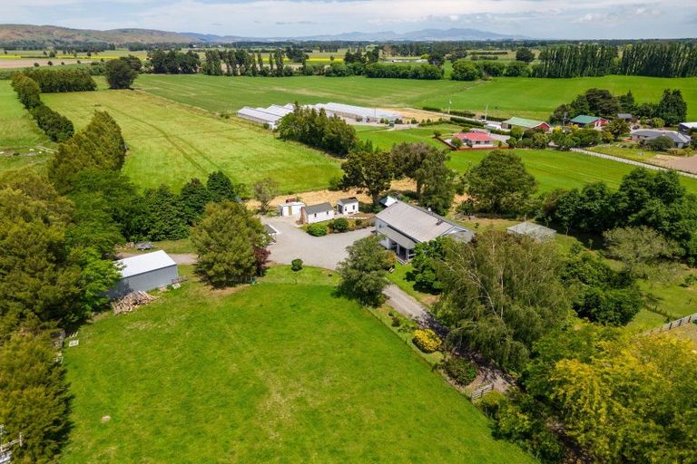 Photo of property in 2566 State Highway 2, Ahikouka, Greytown, 5794
