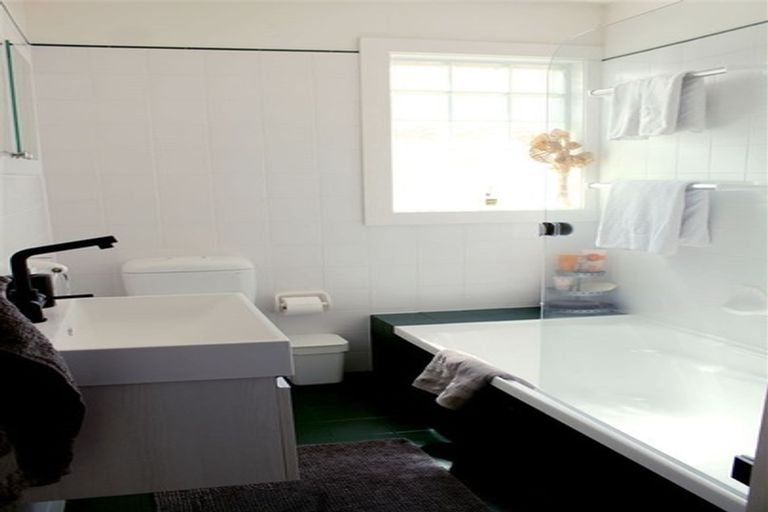 Photo of property in 23 Aberdeen Road, Saint Clair, Dunedin, 9012