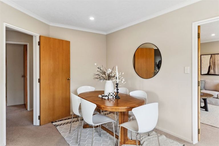 Photo of property in 11 Kotare Street, Fendalton, Christchurch, 8041