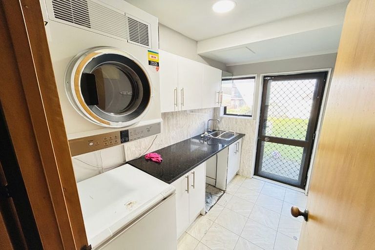 Photo of property in 58 Carnoustie Drive, Wattle Downs, Auckland, 2103