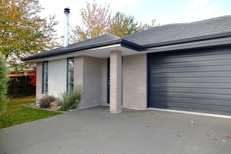 Photo of property in 5 Oakden Drive, Darfield, 7510