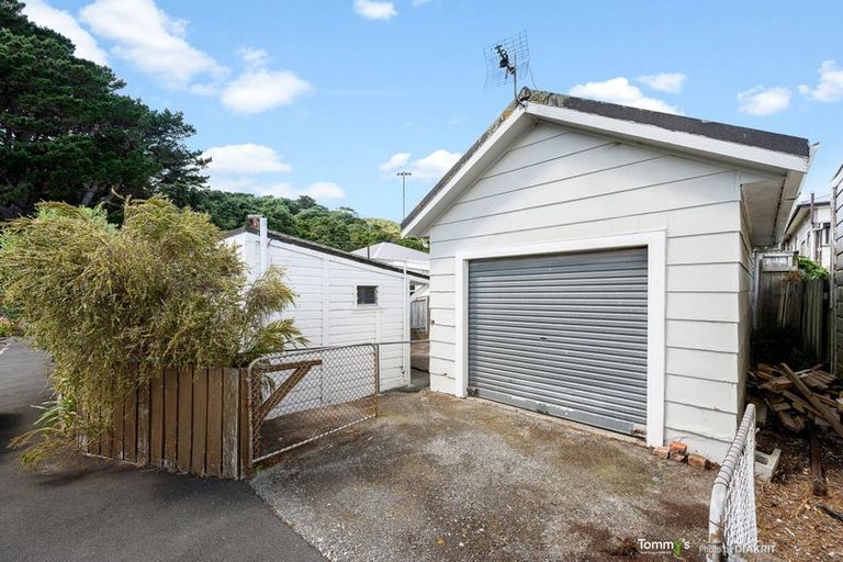 Photo of property in 158 Russell Terrace, Berhampore, Wellington, 6023
