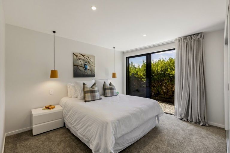 Photo of property in 8 Soudley Court, Jacks Point, Queenstown, 9371