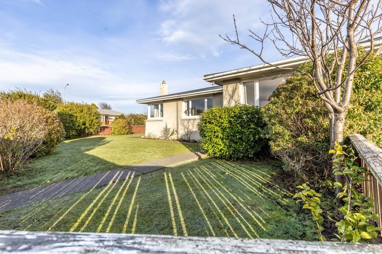 Photo of property in 51 Kinmont Crescent, Newfield, Invercargill, 9812