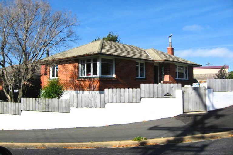 Photo of property in 126 Wakari Road, Helensburgh, Dunedin, 9010