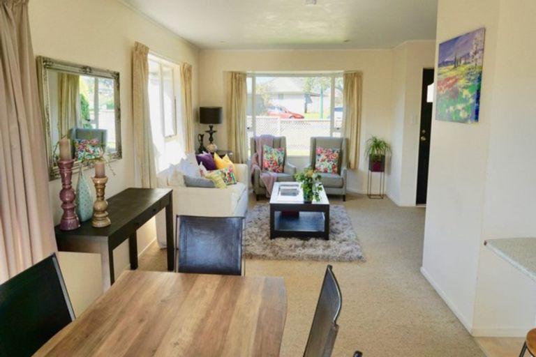 Photo of property in 23 Robin Brooke Drive, Flat Bush, Auckland, 2019