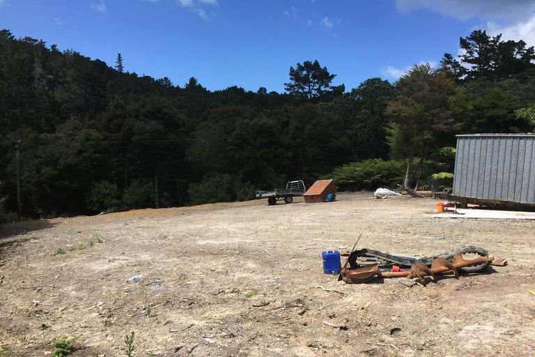 Photo of property in 40 Schoolhouse Bay Road, Kawau Island, 0920