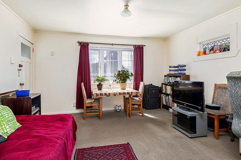 Photo of property in 36 Harlston Road, Mount Albert, Auckland, 1025