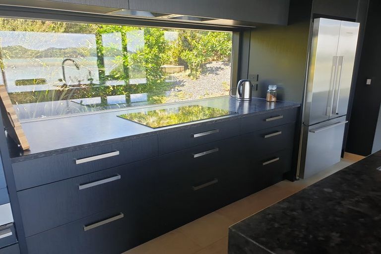 Photo of property in 90 Harbour View Road, Coromandel, 3581