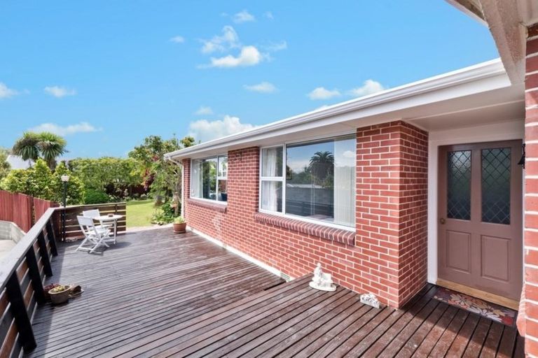 Photo of property in 9 Burnbrae Street, Saint Martins, Christchurch, 8022