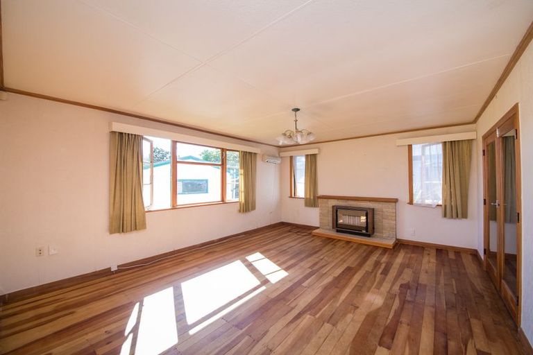Photo of property in 52 Ferguson Street, Awapuni, Palmerston North, 4412