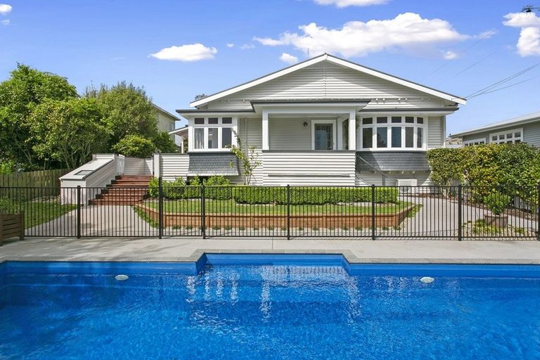 Photo of property in 721 Bank Street, Te Awamutu, 3800