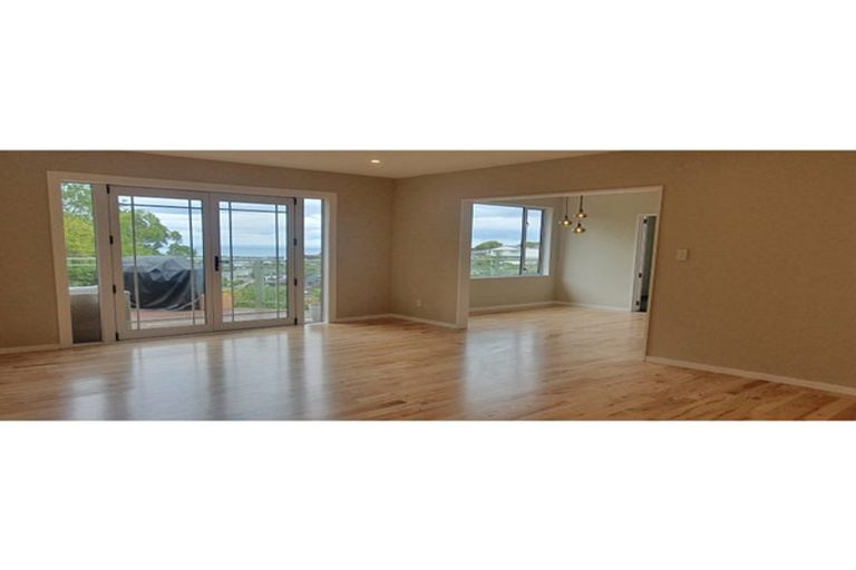 Photo of property in 151 Mount Pleasant Road, Mount Pleasant, Christchurch, 8081