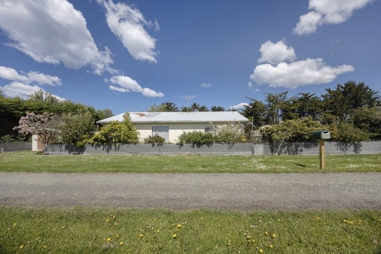 Photo of property in 5 George Street, Kakanui, Oamaru, 9495