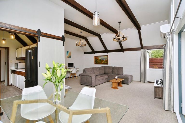 Photo of property in 2/4 Egmont Place, Bishopdale, Christchurch, 8051