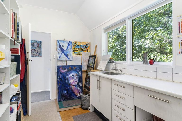 Photo of property in 385a Karori Road, Karori, Wellington, 6012