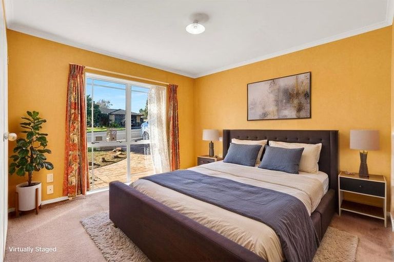 Photo of property in 22 Medvale Avenue, Flat Bush, Auckland, 2019