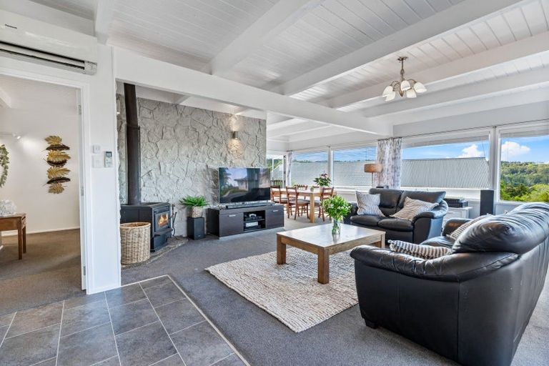 Photo of property in 65 Okura River Road, Okura, Albany, 0792