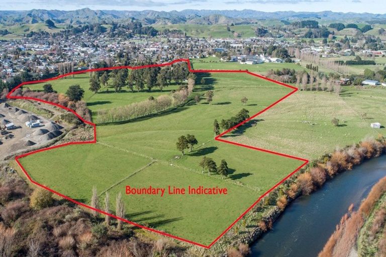 Photo of property in 32a Victoria Street, Pahiatua, 4910