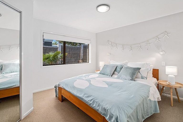 Photo of property in 45 North West Anchorage, Omaha, 0986