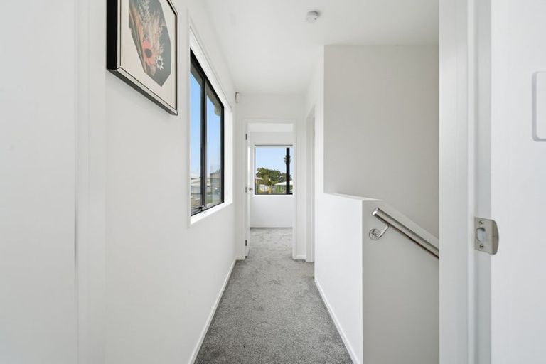 Photo of property in 2/5 Browns Road, Manurewa, Auckland, 2102