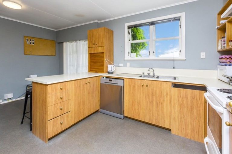 Photo of property in 39 Perry Street, Heretaunga, Upper Hutt, 5018