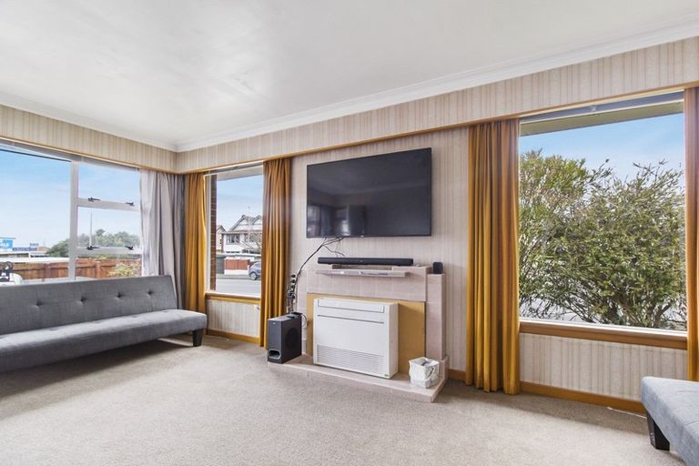 Photo of property in 45 Wai-iti Road, Maori Hill, Timaru, 7910