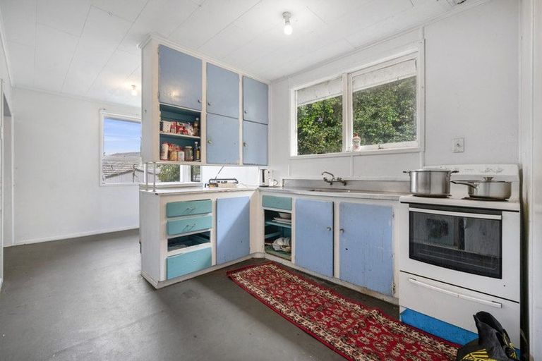 Photo of property in 531 Massey Road, Mangere, Auckland, 2022