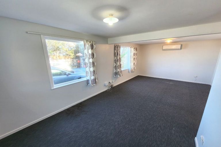 Photo of property in 66 Owhiro Bay Parade, Owhiro Bay, Wellington, 6023