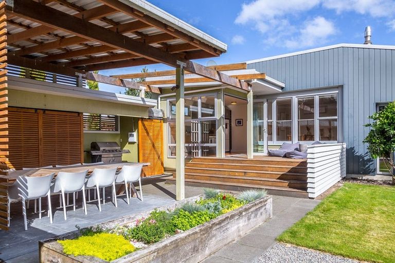 Photo of property in 9 Malcolm Street, Martinborough, 5711