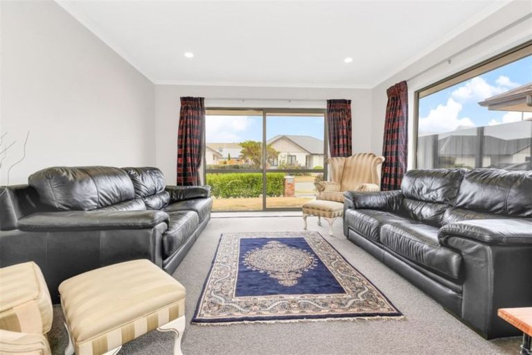 Photo of property in 11 Gallaghan Close, Wigram, Christchurch, 8042