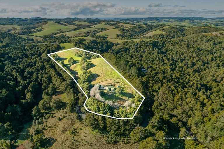 Photo of property in 378 Kaiikanui Road, Opuawhanga, Hikurangi, 0181