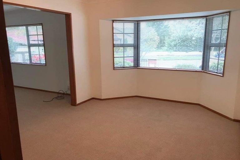 Photo of property in 11a Montgomery Terrace, Hokowhitu, Palmerston North, 4410