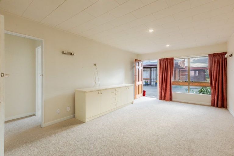 Photo of property in 3/92 Guppy Road, Greenmeadows, Napier, 4112