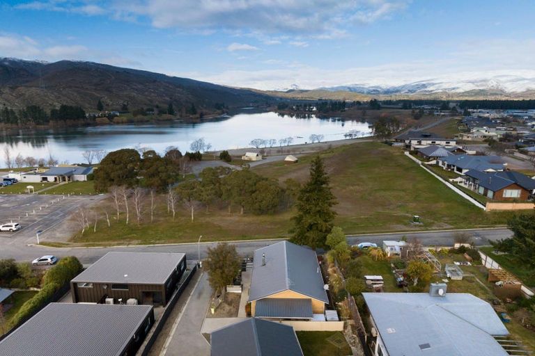 Photo of property in 37 Melmore Terrace, Cromwell, 9310