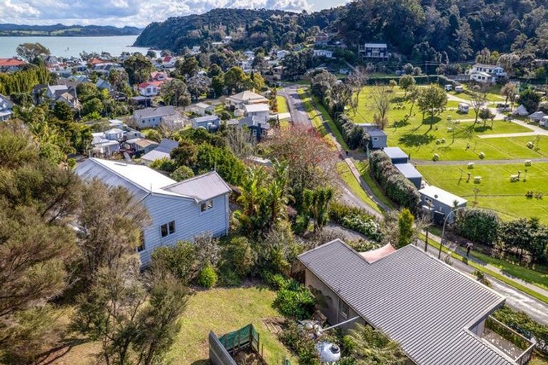 Photo of property in 5 Long Beach Road, Russell, 0202