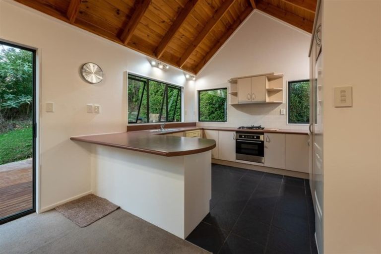 Photo of property in 7a Brind Road, Russell, 0202