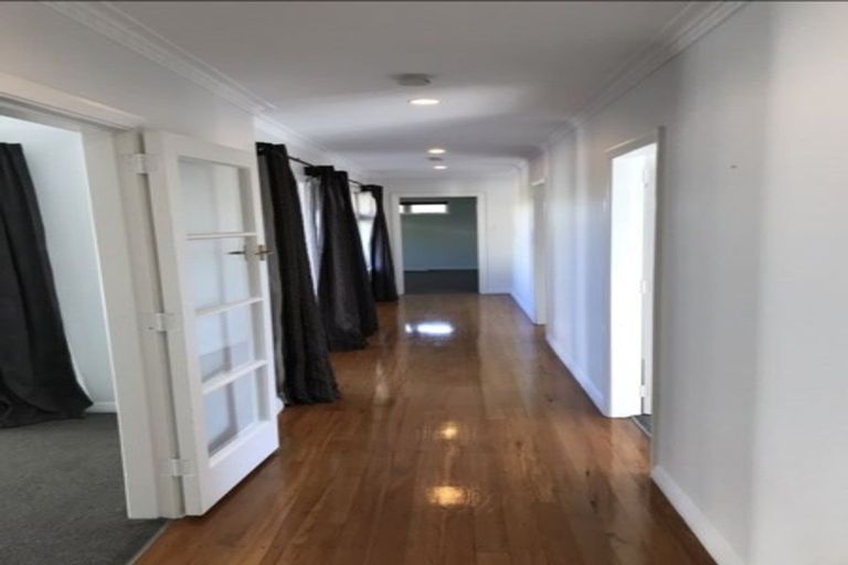 Photo of property in 14 Shearer Avenue, Papanui, Christchurch, 8052