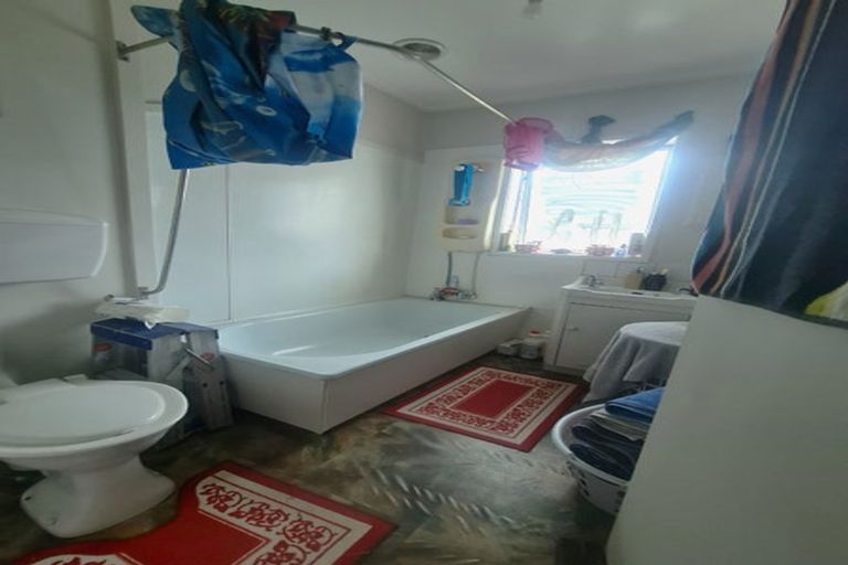 Photo of property in 1 Kupe Place, Tokoroa, 3420