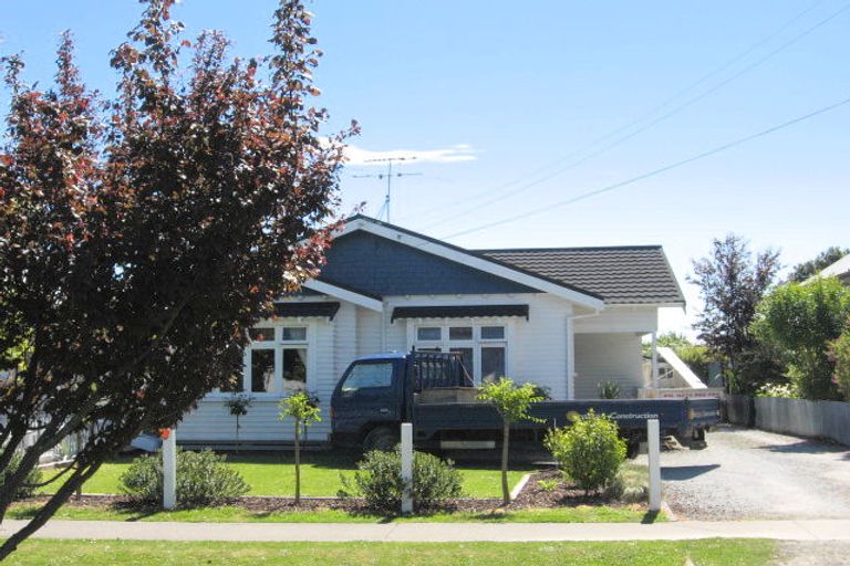 Photo of property in 8 Hinaki Street, Inner Kaiti, Gisborne, 4010