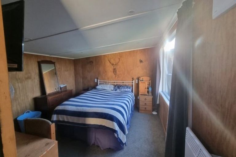 Photo of property in 30 Moa Street, Waikiwi, Invercargill, 9810