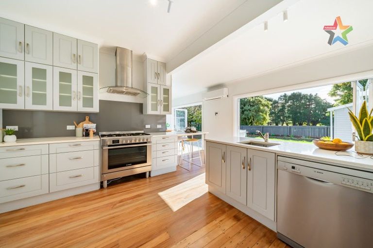 Photo of property in 40 Stellin Street, Boulcott, Lower Hutt, 5011