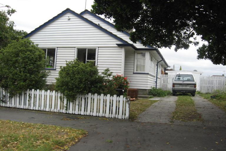 Photo of property in 16 Hillary Crescent, Upper Riccarton, Christchurch, 8041