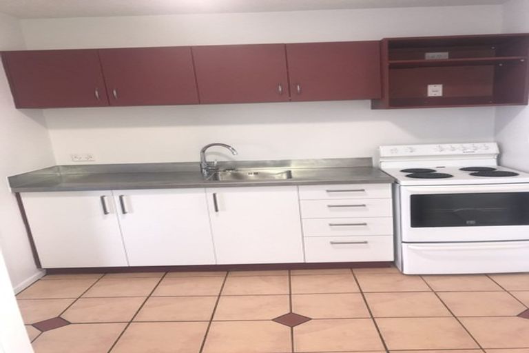 Photo of property in 4/17 Stanley Street, Claudelands, Hamilton, 3214