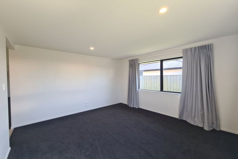 Photo of property in 158 Faringdon Boulevard, Rolleston, 7615