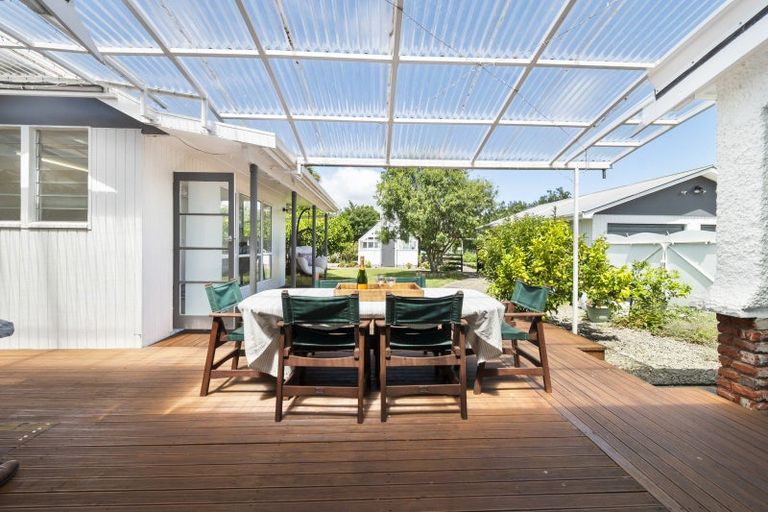 Photo of property in 24 Limbrick Street, Terrace End, Palmerston North, 4410